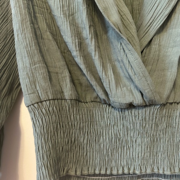 ⛱️ 2/20$ Zara elasticized cropped green blouse small - Picture 5 of 10